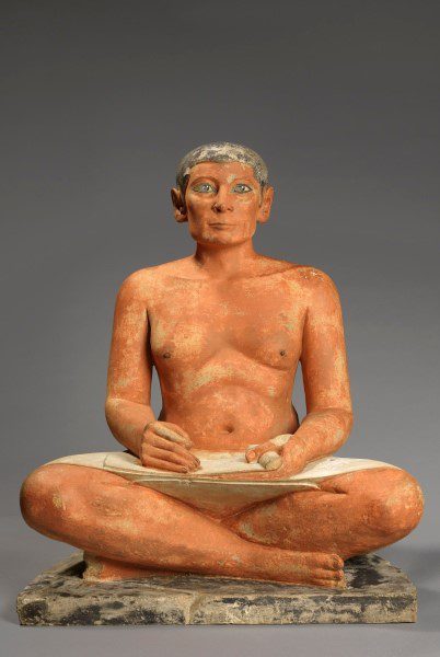 کاتب نشسته از اثار باستانی خاورمیانه در موزه لوور